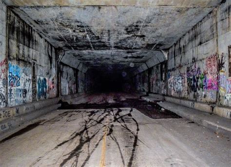 Pitch Black Abandoned Pennsylvania Turnpike Tunnels Flash Flickr