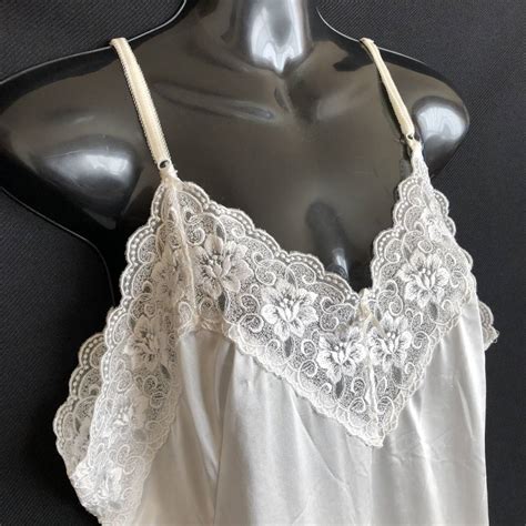 目立った傷や汚れなしSX The クローチェco EXCEL Pretty Glammor Madams Lingerie エレガンス透かしスリップ Lサイズ