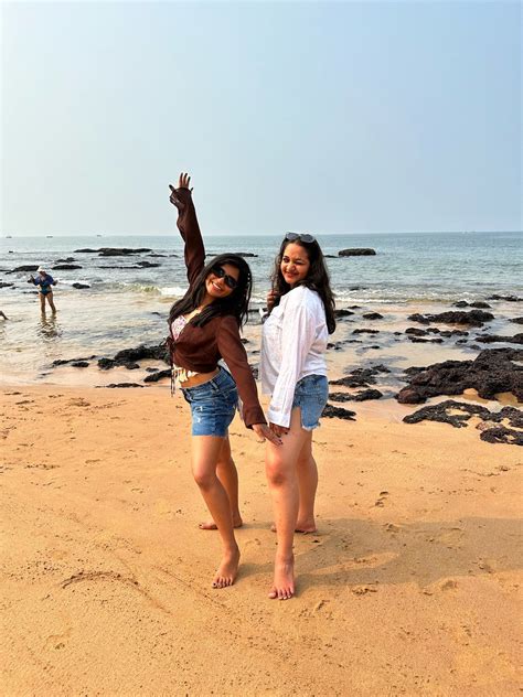 சஞசககவ நன சஞசககவ உன தள மல கர கஷன Hot Photos Update News 360 Tamil