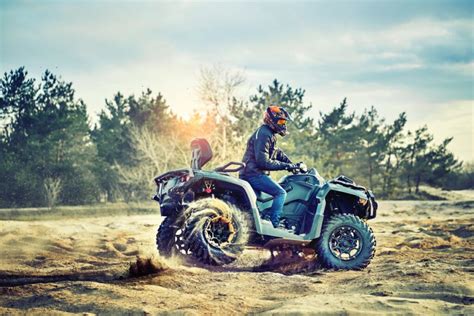 Guide to choosing an ATV Helmet - Terrain Treaders