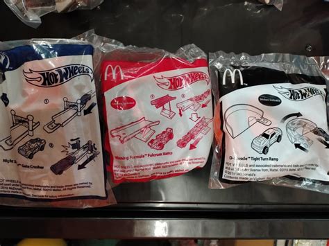 McDonald S Toys Set Hot Wheels Hobbies Toys Toys Games On Carousell