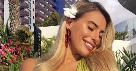 Peek A Boob Ellie Brown Dares To Bare In Dazzling Bikini Absolutely Insane Daily Star