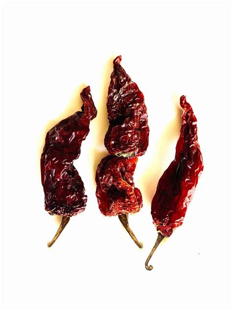 Kusha Spices Red Chilli Whole Kashmiri At Rs 658 Kg Dry Red Chili In