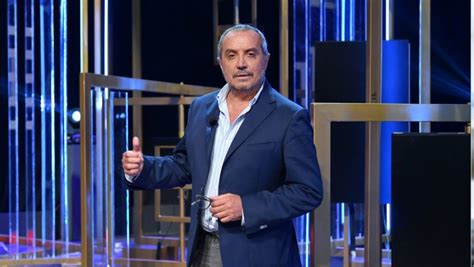 Franco Di Mare Sulla Sua Malattia I Sintomi La Diagnosi E Il Silenzio