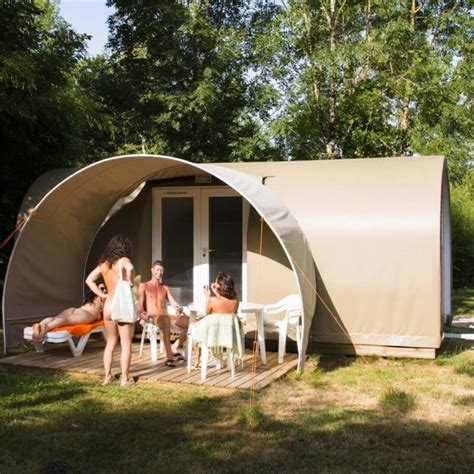 Naturistencamping L Eglantière Naturisme