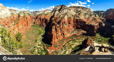 Amazing View Angels Landing Hike — Stock Photo © jon_chica #415405532