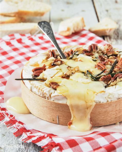 Queso Brie Al Horno Receta Con Miel Y Nueces Queso Destrabilla