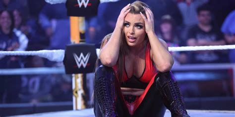 Mandy Rose Reacts To Wwe Nxt Womens Title Loss Receives Fan Chant