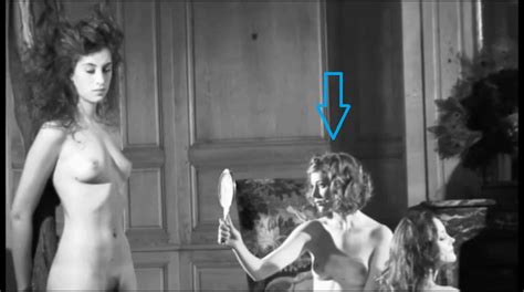 Sigrid Bouaziz nude pics página