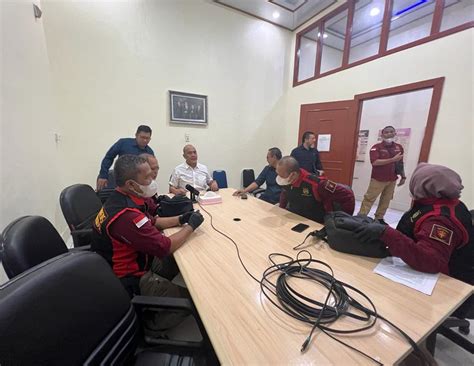 Jam Geledah Kantor Ptba Pt Sbs Kejati Sumsel Sita Dokumen