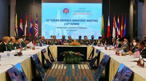 Inauguran Reuni N De Ministros De Defensa De La Asean Vietnam