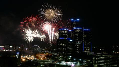 Detroit Fireworks 2018 Where When And How To Watch The Show