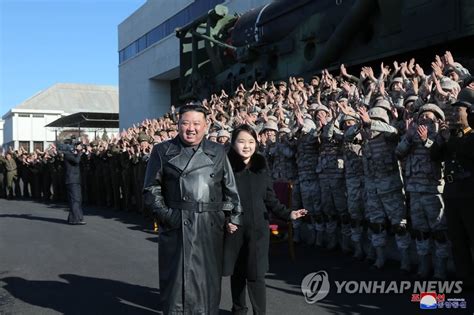 Kim Ju Ae Fille A N E De Kim Jong Un Fait Sa E Apparition En Public