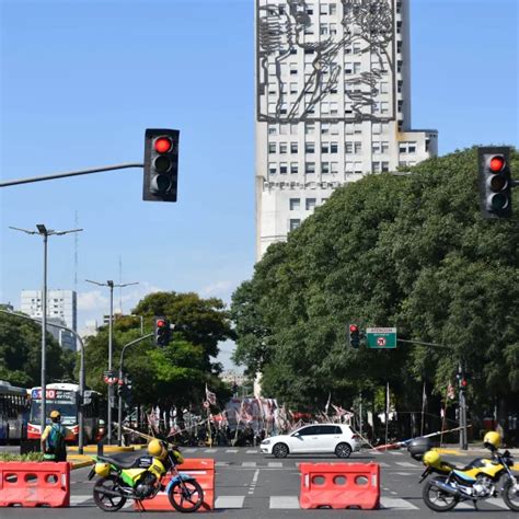 La Unidad Piquetera Marcha Hoy Hacia Desarrollo Social Filo News