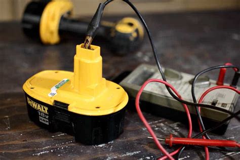 How to Tell if a Rechargeable Drill Battery is Bad? - TheDIYPlan