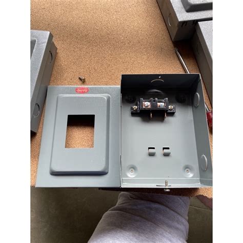 America Circuit Breaker Enclosure Nema P Pole P Pole Bolt On Plug