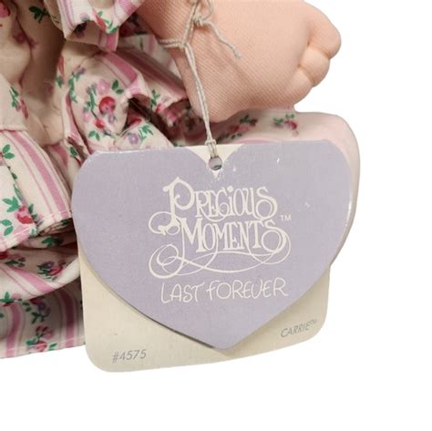 Precious Moments Toys Vintage 985 Precious Moments Last Forever Carrie Doll With Heart