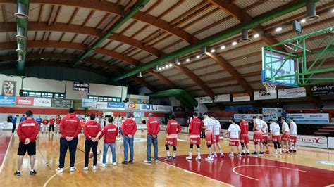 Basket Serie B La Rinascita Torna Da Ozzano Con Tanto Rammarico