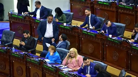 Assembly Approves Reduction Of Municipalities In El Salvador From 262