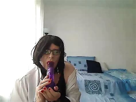 Milf Transexual Simula Una Mamada Jugando Con Un Vibrador XHamster