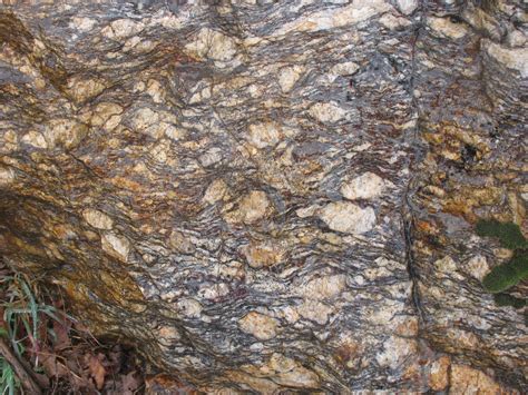 Gneiss – Geology is the Way