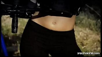 Paint Baller Suzie Diamond Gets A Facial Cumshot After Giving Blowjob XVIDEOS