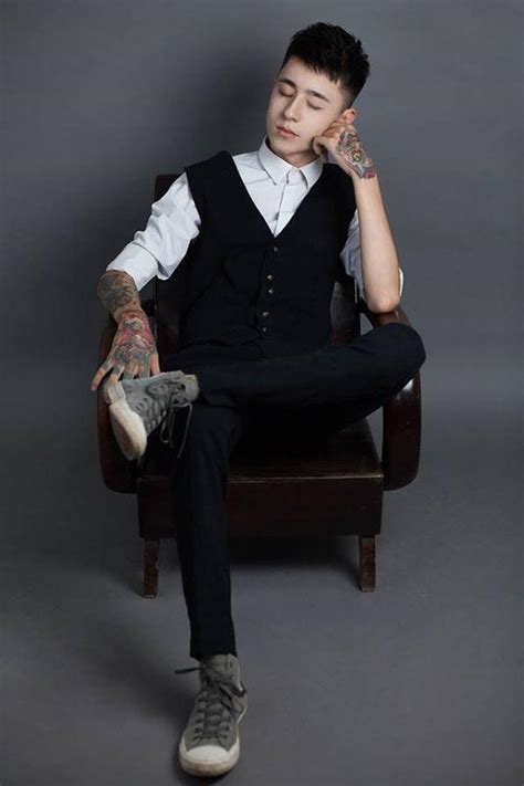 Hot boy X Nghệ An đã đẹp trai còn xăm hình cực giỏi sao