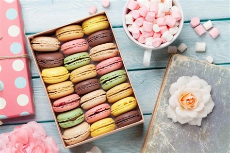 Premium Photo Colorful Macaroons In A Box And Marshmallow