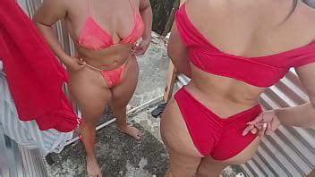 Chicas No Se Dan Cuenta Que Son Grabadas Por Camara Oculta Xvideos