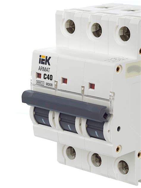 ARMAT Автоматический выключатель M06N 3P C 40А IEK (AR-M06N-3-C040 ...