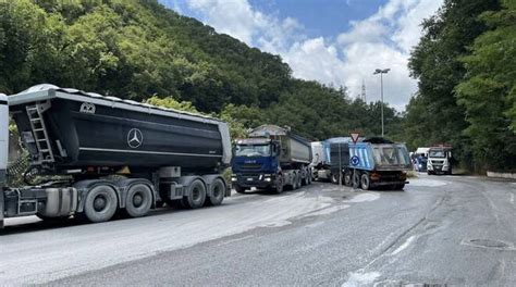 Carrara Strade A Monte Iniziati I Lavori Per Sistemare Buche E