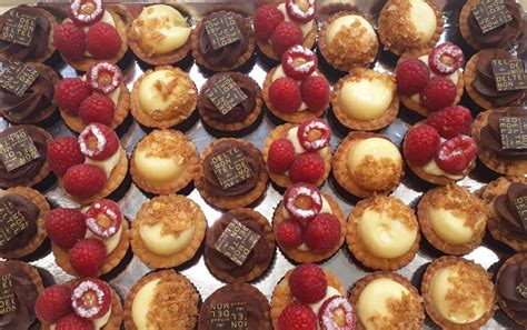 Where To Taste Delicious French Pastries In Paris A Few Picks