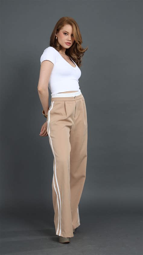 Go Back Pantalon Nude ON MODA