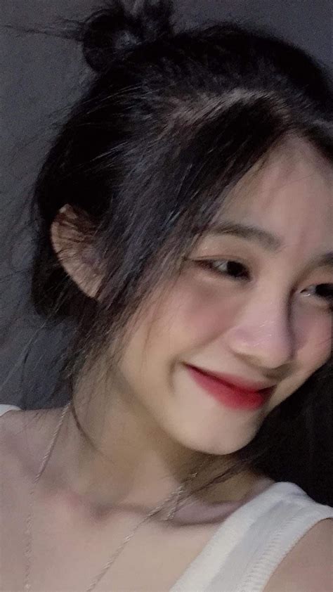 Ảnh hot girl Ngô Thị Như Quỳnh Kỷ Nguyên Làm Đẹp