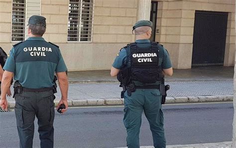 Detenido Un Joven Investigado En Granada Por El Robo De Un Lebrillo De