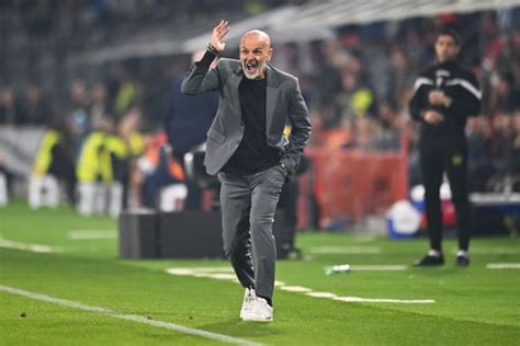 Pioli Otto Punti Dal Napoli Tanti Campionato Ancora Lungo Ma Non