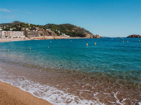 Lugares Imprescindibles Que Ver En Tossa De Mar Travelling To Live