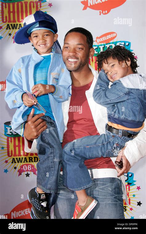 Apr 1, 2006; Westwood, California, USA; Actor WILL SMITH with kids ...