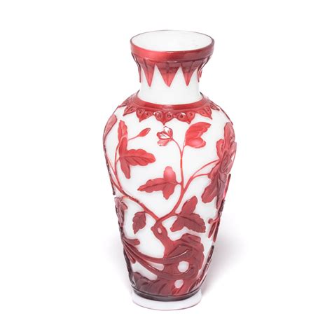 19th Century Chinese Peking Glass Blossom Vase At 1stdibs Peking Glass Vase