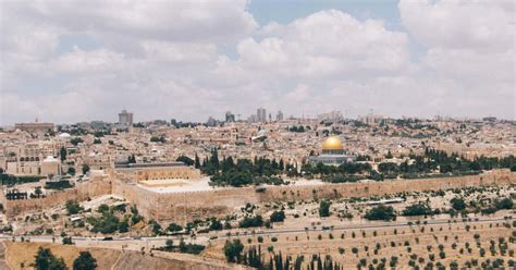 5 Reasons Why You Should Be Praying For The Peace Of Israel | FaithPot