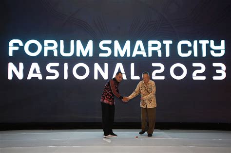 Buka Forum Smart City Nasional 2023 Wali Kota Eri Cahyadi Paparkan