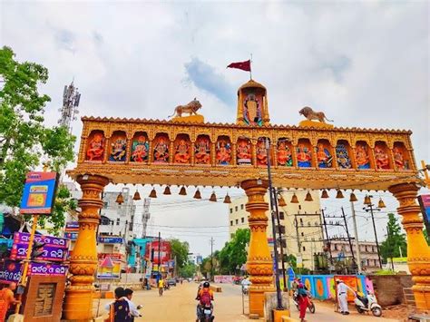 Cuttack Chandi Temple, Cuttack - Timing, History & Photos