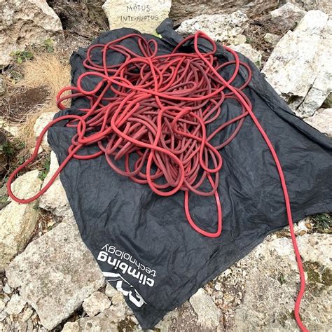 Guida All Attrezzatura Per L Arrampicata Mountainreview It