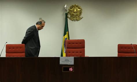 Ministro do STF homologa acordo para uso do Paraíba do Sul Jornal O Globo