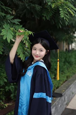 Nhan S C Xinh P C A Hot Girl Sinh N M G Y S T T I L T T