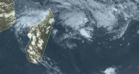 Future Candice Météo Maurice annonce de la pluie et des orages