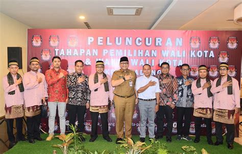 Tahapan Pilwako Padang Diluncurkan Koran Padang Berita Terkini