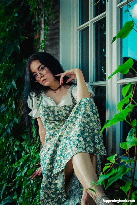 Youkaichan Nude OnlyFans Leaks Fappening FappeningBook