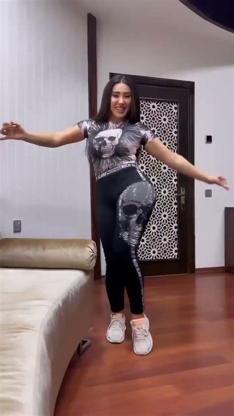 دلوعة مصرية ممحونة 🇪🇬 ️😍 (@MsryaBitch) / Twitter