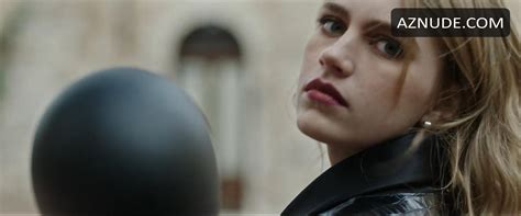 NELL TIGER FREE Nude AZNude